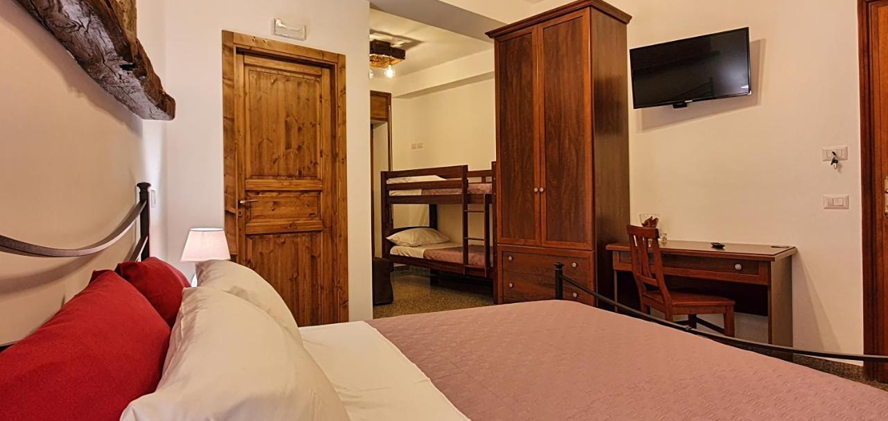 Il Covo Dei Re Bed & Breakfast Fiumedinisi Exterior photo
